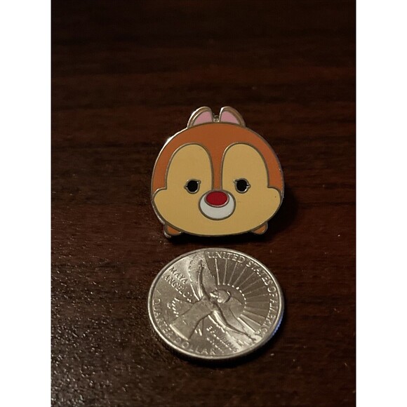 Disney‎ Dale Tsum Tsum Series 1 Mystery Trading Pin - Picture 2 of 4